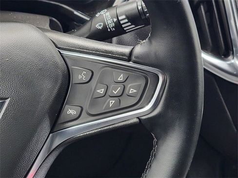 Certified 2024 Chevrolet Equinox LT w/ LPO, Floor Liner Package image 28