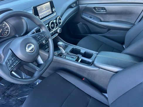 Used 2025 Nissan Sentra S FWD image 7