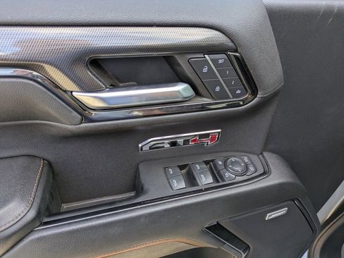 Used 2024 GMC Sierra 1500 AT4 w/ Technology Package image 11