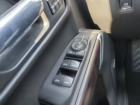 Used 2020 GMC Sierra 1500 SLT AWD/4WD image 13
