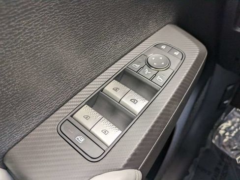 New 2026 Mitsubishi Outlander SE FWD image 22