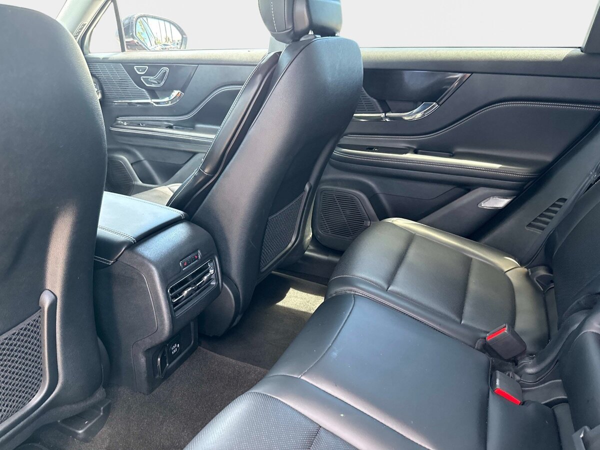 Used 2020 Lincoln Corsair FWD image 14