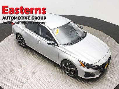 Used 2023 Nissan Altima 2.5 SR