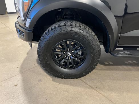 Used 2025 Ford F150 Raptor image 45