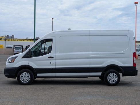 Used 2023 Ford E-Transit Medium Roof RWD image 5
