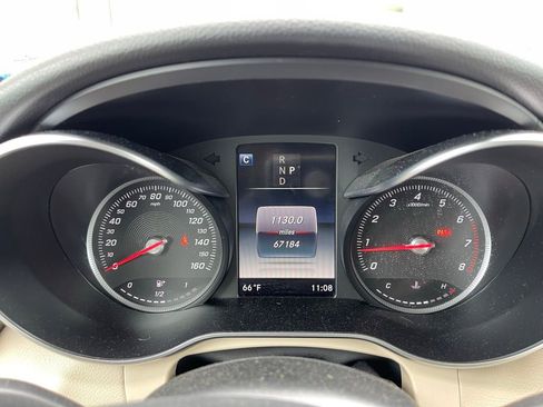 Used 2019 Mercedes-Benz GLC 300 4MATIC image 6