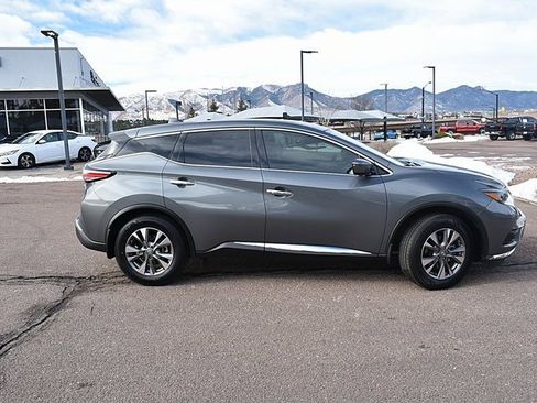 Used 2018 Nissan Murano S image 11