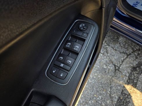 Used 2014 Dodge Charger SXT Plus AWD/4WD image 14