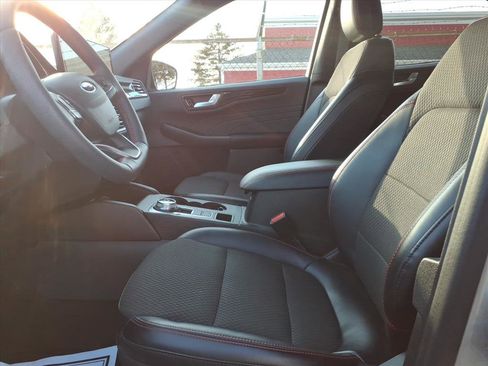 Certified 2023 Ford Escape ST-Line w/ Tech Pack #1 image 14