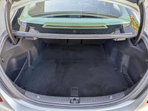 Used 2015 Mercedes-Benz C 300 Sedan image 7