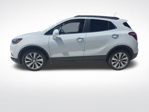 Used 2017 Buick Encore Preferred FWD image 2