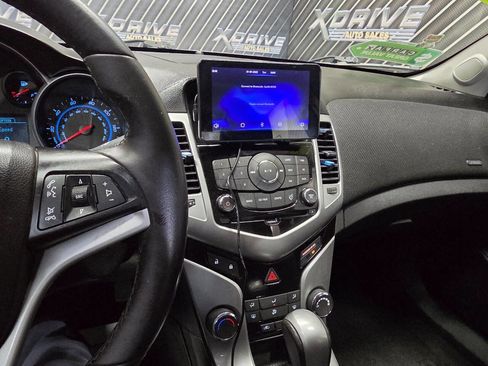 Used 2014 Chevrolet Cruze LT FWD image 21
