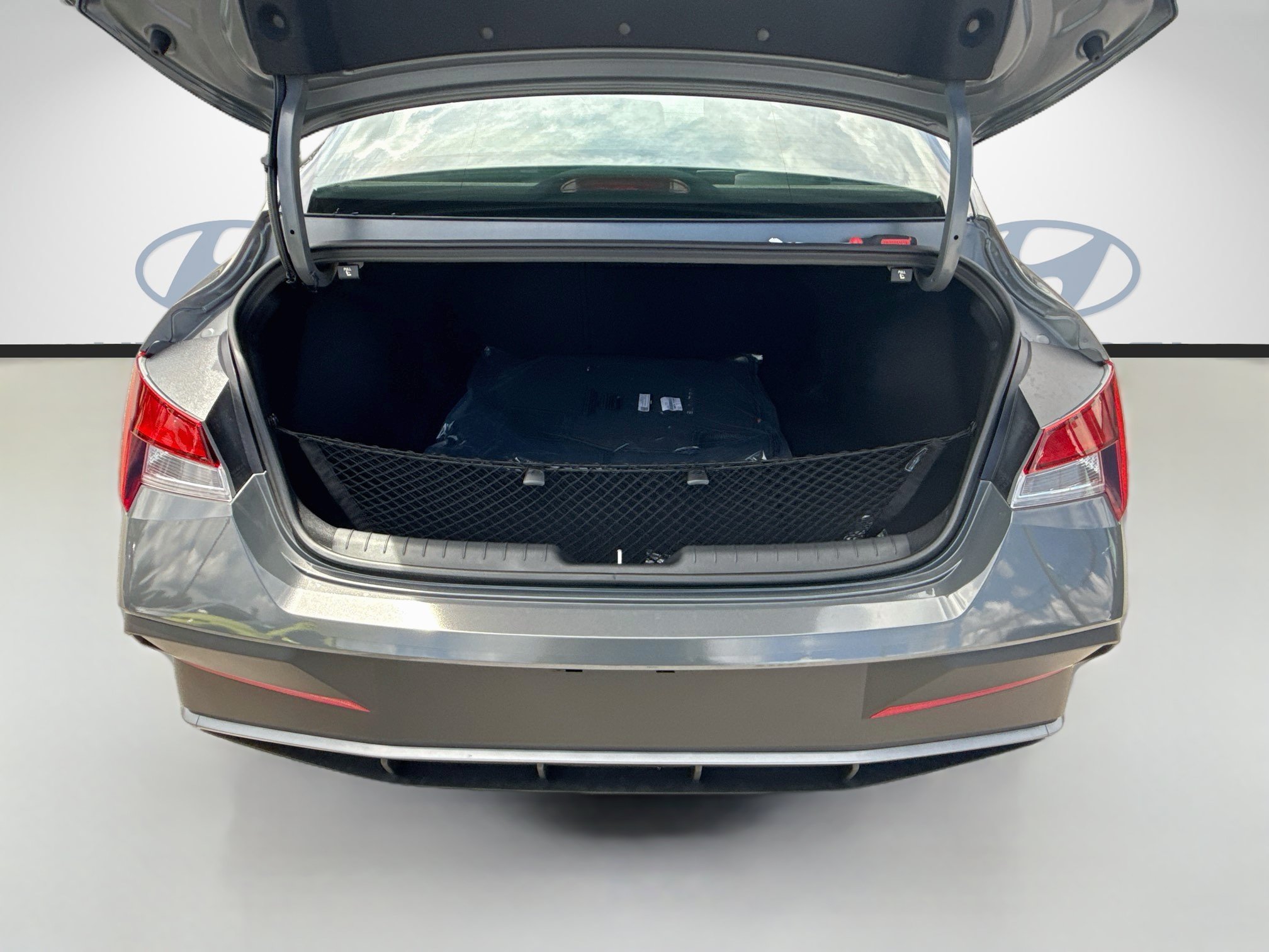 New 2026 Hyundai Elantra SEL Sport FWD image 18