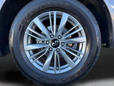 Used 2024 INFINITI QX80 Luxe image 36