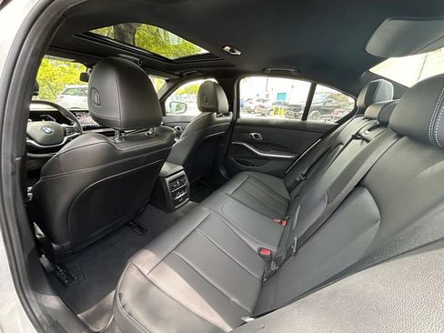 Used 2025 BMW 330i Sedan RWD image 42