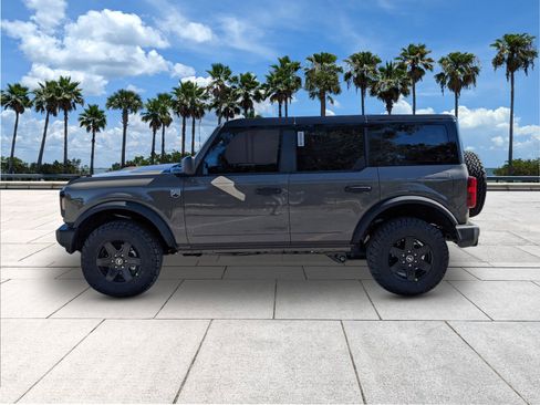 New 2025 Ford Bronco Big Bend w/ Black Appearance Package image 5