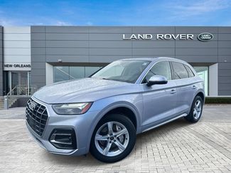 Used 2023 Audi Q5 2.0T Premium w/ Convenience Package AWD/4WD video 1