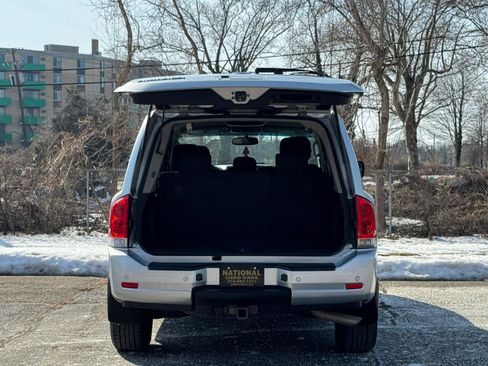Used 2012 Nissan Armada SV image 15