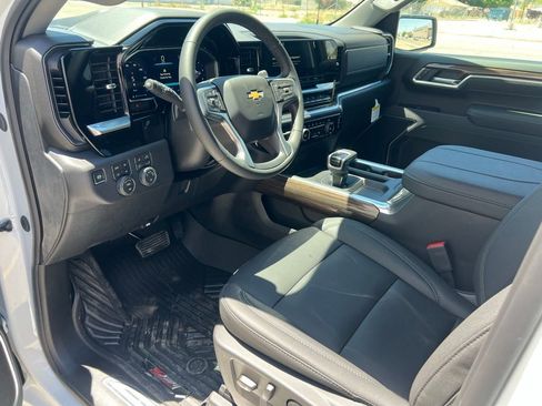 New 2026 Chevrolet Silverado 1500 LT w/ Z71 Off-Road Package AWD/4WD image 10