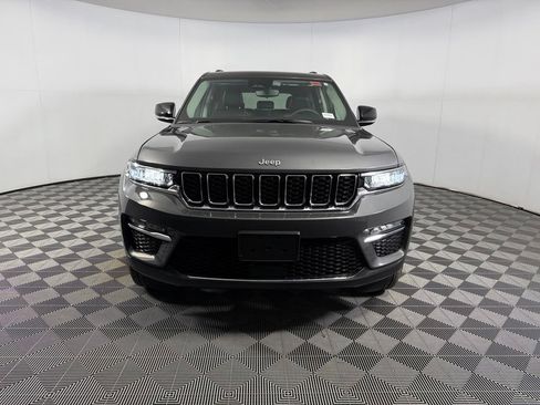 Certified 2023 Jeep Grand Cherokee Limited AWD/4WD image 3