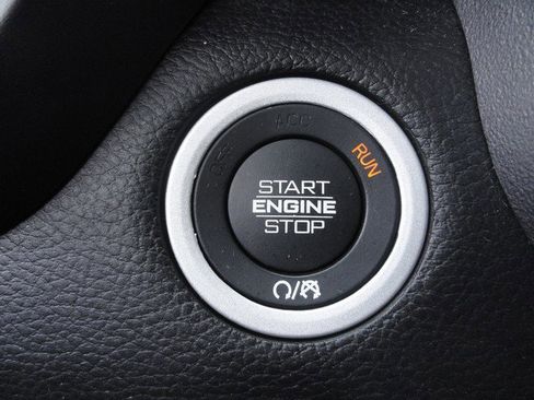 Used 2023 RAM 1500 Laramie image 20