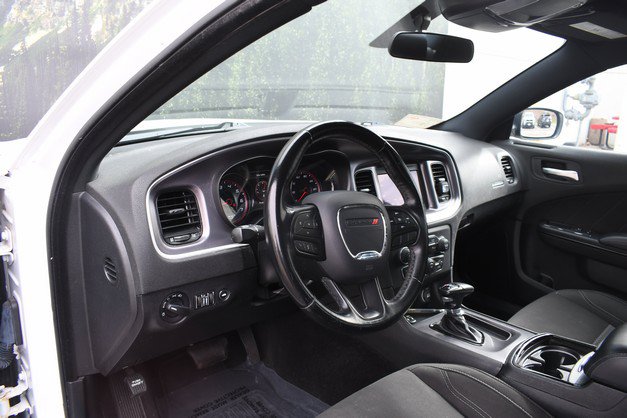 Used 2020 Dodge Charger SXT w/ Blacktop Package RWD image 14