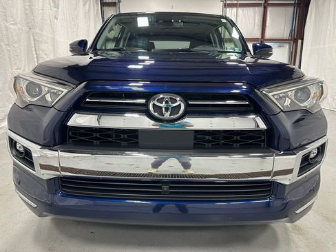 Used 2022 Toyota 4Runner Limited AWD/4WD image 2