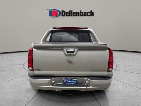 Used 2009 Cadillac Escalade EXT Base image 4