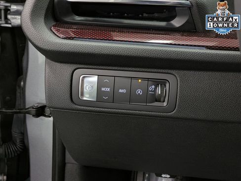 Used 2025 Chevrolet Traverse Z71 w/ Driver Confidence Package image 21