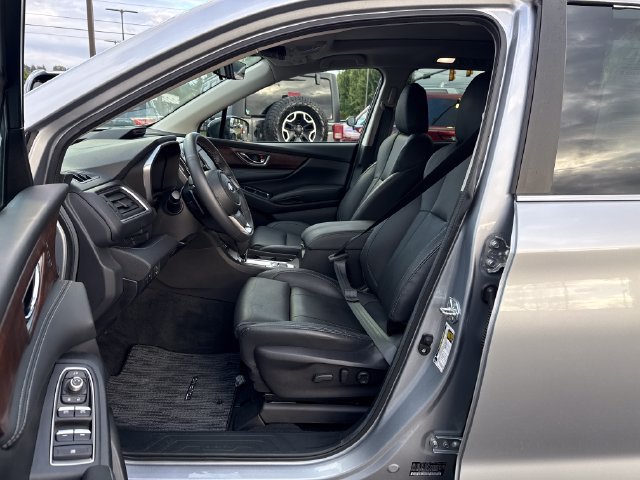 Used 2025 Subaru Ascent Touring w/ Popular Package #1 AWD/4WD image 15