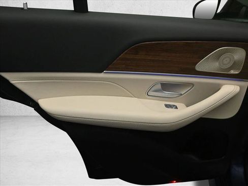 New 2026 Mercedes-Benz GLE 350 4MATIC image 23