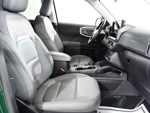 Used 2025 Ford Bronco Sport Badlands image 10