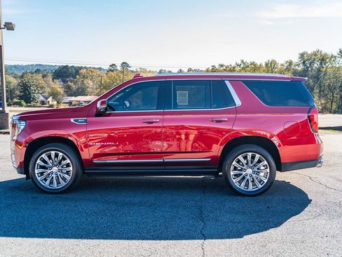 Used 2023 GMC Yukon Denali image 4