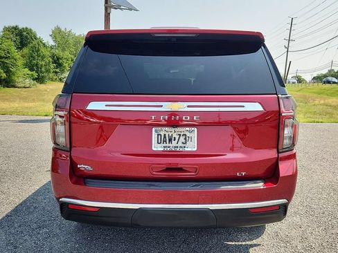 Used 2024 Chevrolet Tahoe LT w/ LT Signature Package AWD/4WD image 5