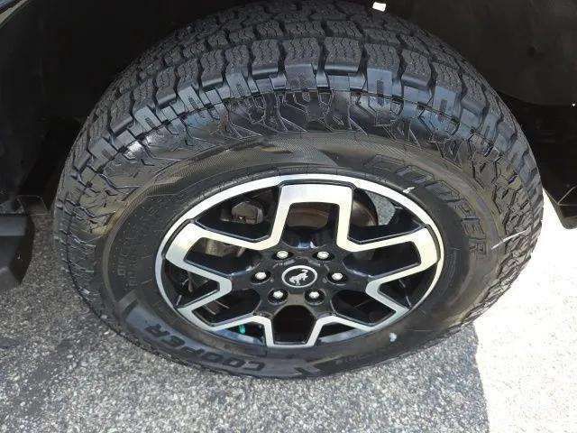 Used 2022 Ford Bronco Outer Banks AWD/4WD image 18