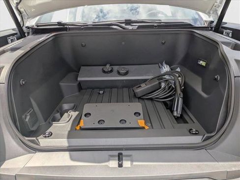 New 2026 GMC Sierra EV Elevation image 19