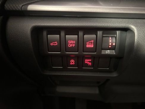 Used 2023 Subaru Forester Premium AWD/4WD image 16