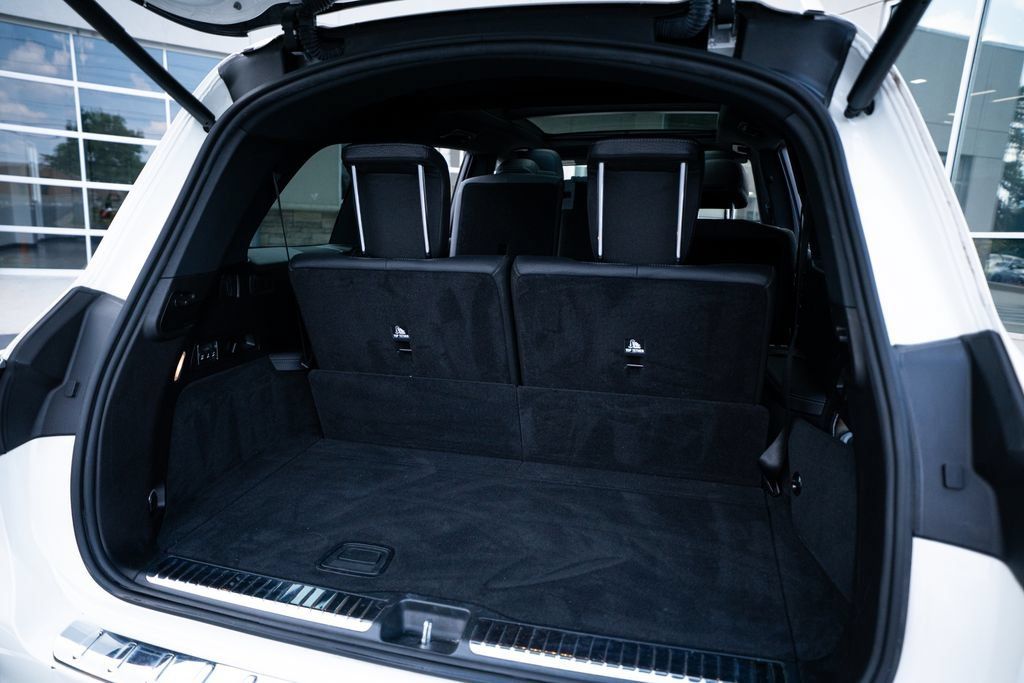 Used 2023 Mercedes-Benz GLS 450 4MATIC image 49
