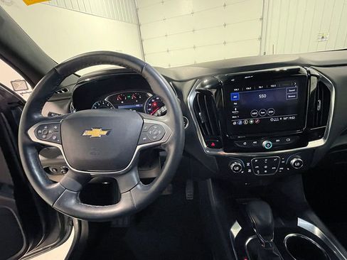 Used 2023 Chevrolet Traverse LT AWD/4WD image 39