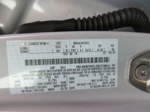 Used 2025 Ford Escape SE w/ PHEV Premium Package FWD image 56