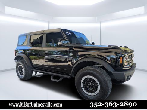 Used 2024 Ford Bronco Outer Banks w/ Sasquatch Package AWD/4WD image 1