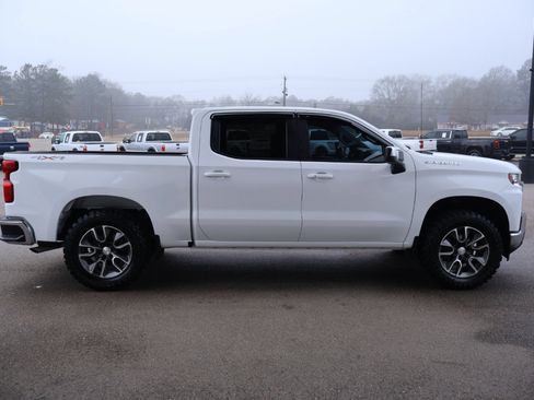 Used 2021 Chevrolet Silverado 1500 LT w/ All Star Edition Plus image 4