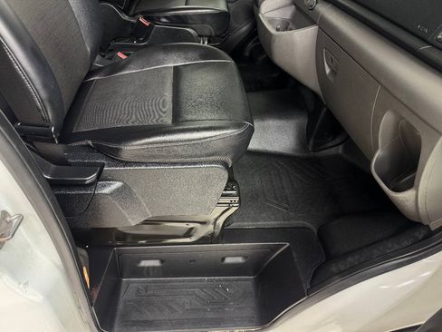 Used 2020 Ford Transit 250 Medium Roof RWD image 39