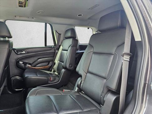 Used 2018 Chevrolet Tahoe Premier AWD/4WD image 16