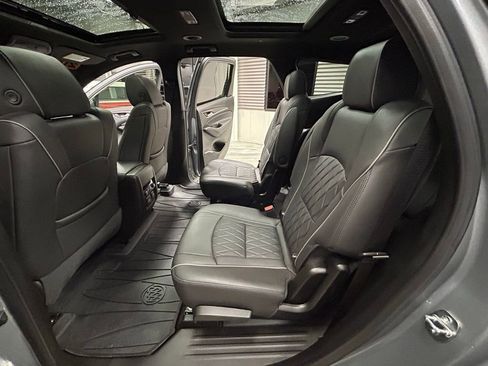 Used 2023 Buick Enclave Avenir w/ Avenir Technology Package image 54
