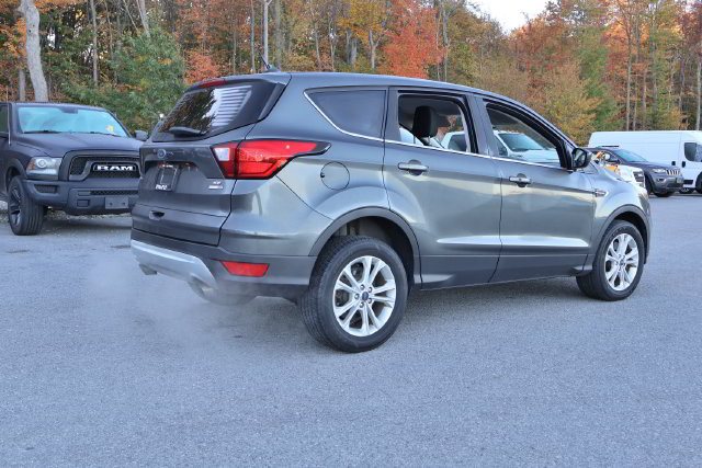 Used 2019 Ford Escape SE AWD/4WD image 6