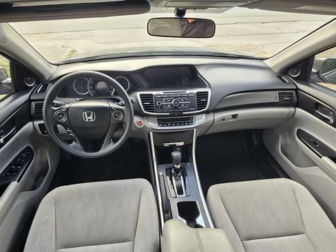 Used 2013 Honda Accord EX image 21