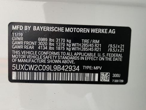 Used 2020 BMW X7 xDrive40i w/ Cold Weather Package AWD/4WD image 39