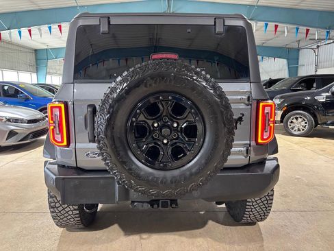 Used 2022 Ford Bronco Wildtrak image 6
