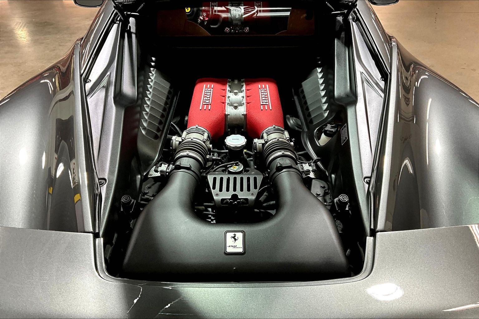 Used 2014 Ferrari 458 Italia Coupe RWD image 24